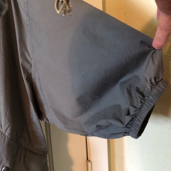 DNKY Khaki Gray Women’s Light Weight Hooded Jacket in Size Small - Picture 6 of 7